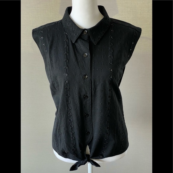 Chico's Tops - Chico's Cotton Black Eyelet Tie Front Sleeveless Top Blouse, Chico"s 3, 16, Xl